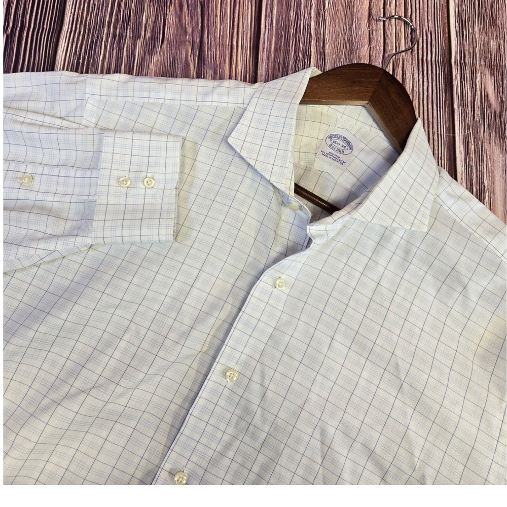 Brooks Brothers Dress Shirt Mens 16.5-34 Blue White Non-Iron Egyptian Cotton